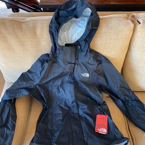 Women’s North Face wind breaker